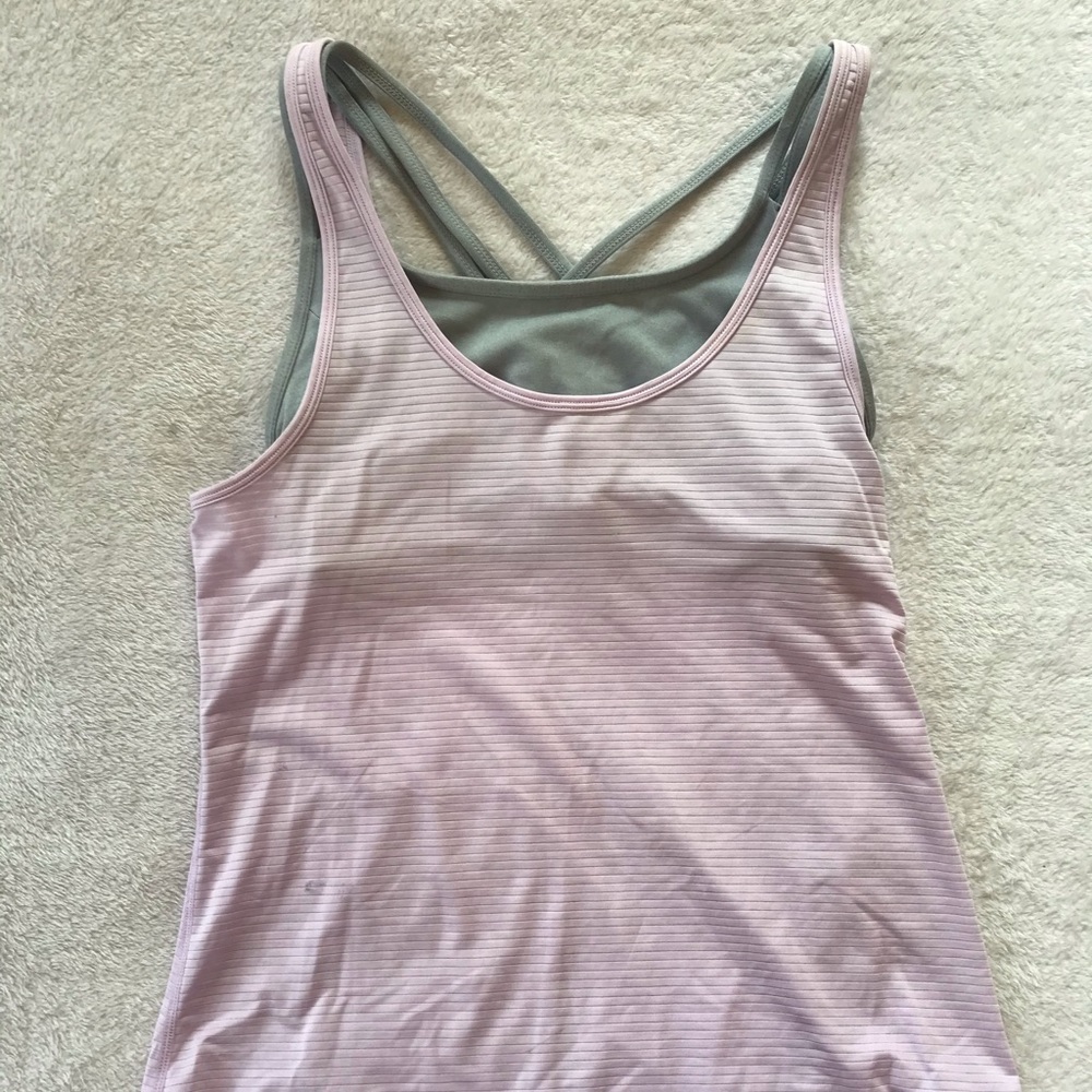 Women’s Athleta Tank and Sports Bra, xs